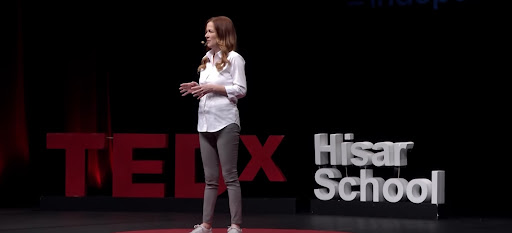 Sen Değiş, Dünyan Değişsin| Hale Caneroğlu | TEDxHisarSchool